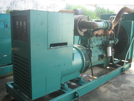 亭湖租赁发电机- 发电机碳刷磨损的原因是什么