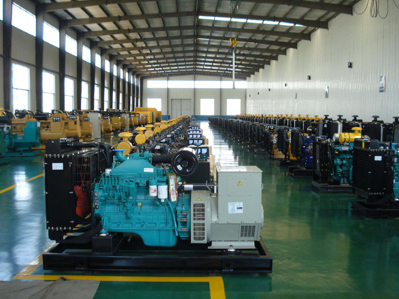 亭湖租赁发电机-柴油发电机组冒蓝烟、冒黑烟、冒白烟故障分析