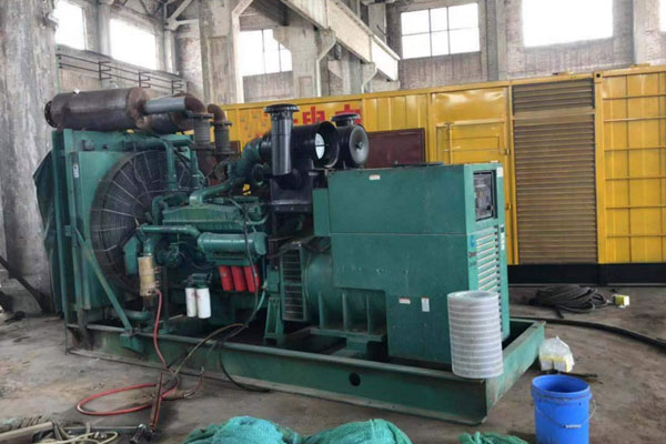 亭湖发电机组的空气滤清器应该如何保养？