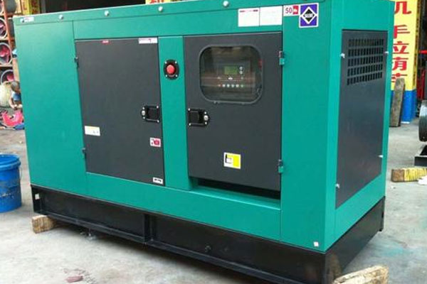 亭湖如何检查机油的使用时间？