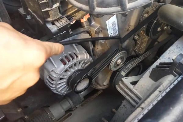 亭湖转速传感器的工作原理是什么？